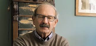 Asnelles. Gérard Pouchain écrit un nouvel ouvrage sur les "Bains de Mer" à  Asnelles