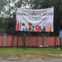 Ahmad zaki bin mohd arif. Sekolah Menengah Sains Hulu Selangor Sekundarschule