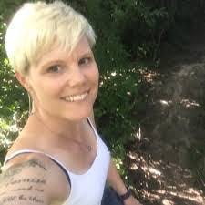 Viola Tabor's Instagram, Twitter & Facebook