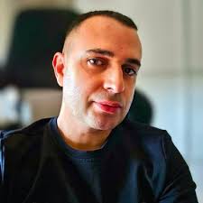 Jasmine Mullins🍁🕸🍃 (@JasmineMullin04)