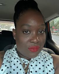 Hi everyone! I just wanted to introduce myself and share a video of my  favorite crystal I own so far! My name is Bianca I'm 26 and I'm a momma of a