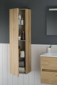 Cette Colonne De Rangement De La Gamme Eleven Est Aussi Pratique Que Belle Le Chene Naturel Ap Meuble Colonne Salle De Bain Meuble Salle De Bain Salle De Bain
