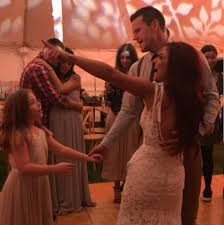 The teen mom 2 couple celebrated their marriage with a second wedding ceremony on saturday. Stunning Pictures From Chelsea S Wedding Teen Mom Talk Now