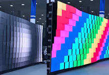 Foldable and Rotating Kinetic LED Display
