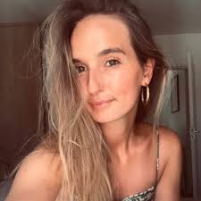 Elizabeth Maes (@Elizabe21240370)