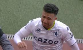خرج محمود حسن تريزيجيه لاعب أستون فيلا، من المباراة التي تجمع فريقه بنظيره ليفربول، ضمن منافسات الجولة الحادية والثلاثين لبطولة الدوري الإنجليزي، بسبب الإصابة. Es7g2qjc8nfjgm
