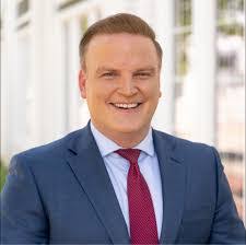 Adam Dayton's Instagram, Twitter & Facebook