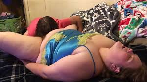 Virgin girl gets her sweet cherry popped after getting pussy sucked giving  her an mind blowing orgasm and experience rough painful penetration  stretching open her pee size virgin hole - XNXX.COM