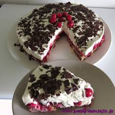 Man sollte den kuchen bereits am tag vorher zubereiten, damit alle lagen fest werden können und der kuchen durchziehen kann. Nutellatorte Ohne Backen Rezept Mit Bild