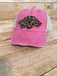 Razorback Hat Women S Razorback Hat Ladies Hat Leopard Etsy Hats For Women Hats Distressed Hat