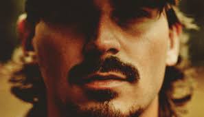 The Brunette World Tour: Tucker Wetmore reveals 2026 headline shows » //  MELODIC Magazine