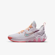 The greek freak inspires the next generation of basketball players around the globe to be the best versions of themselves. Boys Giannis Antetokounmpo Nike Com