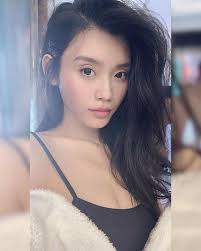 Bí quyết làm đẹp của siêu mẫu Trung yêu con trai vua sòng bạc