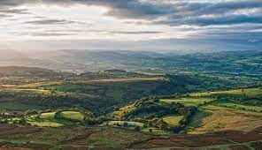 Wales heeft een lange landbouwgeschiedenis en veel gemeenschappen zijn sterk afhankelijk van de landbouw. 5 Bonnes Raisons De Randonner Au Pays De Galles