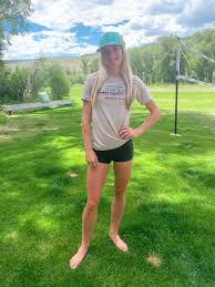 Daughter of bill and annie coburn.has two brothers, joe and willy, and one sister, gracie.married to joe bosshard.2011 ncaa outdoor champion.at age 21, was the. Emma Coburn