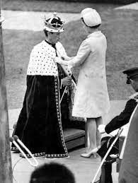 Hats From The Past The Prince Of Wales Investiture Prince Of Wales Prince Charles Queen Elizabeth Ii Crown