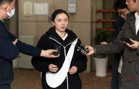 이후 삼성생명 탁구단 여자 팀 감독으로 부임하였는데, 이는 한때 그가 코치로도 있었던. ì—¬ìžíƒêµ¬ ì „ì§€í¬ ìƒë²Œìœ„ì„œ ê²¬ì±… ì²˜ë¶„ ë…¹ì·¨ ë…¼ëž€ ì¼ë‹¨ë½ ì¤'ì•™ì¼ë³´