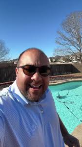 Realtor Jumps in Pool Fully Clothed Rather Than Predict When The Home  Market Will Crash