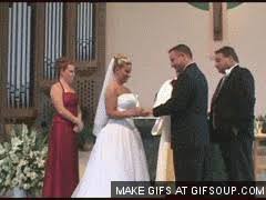 1 hochzeit hochzeitstag geschenk fur ihn ihr 1 jahr zusammen lustiges paar poster von stella1. Funny Wedding Droit Gif Find On Gifer