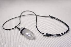 Diy Rogue One Kyber Crystal Necklace The Kessel Runway Crystal Necklace Kyber Crystal Crystal Necklace Diy