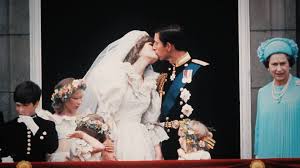 Princess diana's wedding to prince charles took place at st. The Moment Prince Charles And Princess Diana Wed Cnn Video