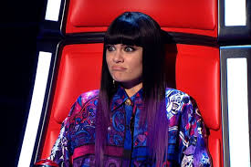 Nous connaissons tous la célèbre émission the voice, diffusée sur tf1 et dont les coachs florent pagny, jenifer, mika et zazie sont les stars ! Ces Celebrites Coachs De The Voice A L Etranger Nextplz