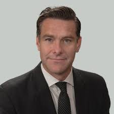 Ginger Giles's Instagram, Twitter & Facebook