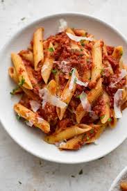 This Healthy Arrabiata Pasta Recipe Is Sure To Be A Favorite If You Like It Hot Easy Pasta Pasta Arrabiata Recipe Easy Pasta Recipes