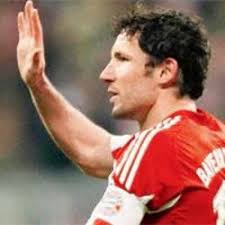 Later, when she gets married to mark van bommel. Bayern Captain Mark Van Bommel Leaves For Ac Milan