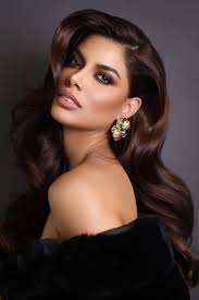 Jesus Luna Hair-Stylist