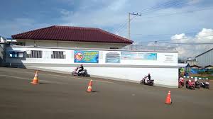 Pt hwaseung indonesia pertama kali didirikan pada bulan april tahun 2016 yang berada di desa mungkin itulah yang bisa kami sampaikan terkait dengan pt hwi jepara, terkait dengan info lowongan kerja bisa langsung kontak ke nomor. Penitipan Motor Rasa Pendaki Ddi Bayuputih Jepara By Agro Sawit Jepara