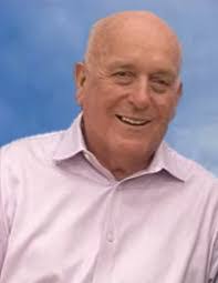 Sam Hinson's Instagram, Twitter & Facebook