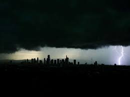 Bei der unwetterzentrale handelt es sich um eine webseite, die aktuelle temperaturgefahren und unwetterwarnungen anzeigt. Unwetter Trifft Frankfurt Feuerwehr Fahrt Nach Schwerem Gewitter Hunderte Einsatze Frankfurt