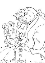 Aupres De La Rose Est Un Coloriage De La Belle Et La Bete Coloriage La Belle Et La Bete Coloriage Coloriage Disney