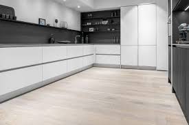Mandemakers keukens het huis van keukens. Mandemakers Keukenshowroom Zwolle Nederland Dennebos Flooring