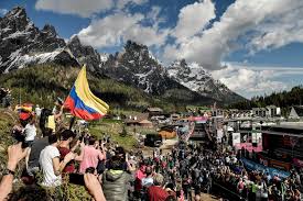 Afp/sid/fabrice coffrini buchmanns erster giro beginnt mit einem einzelzeitfahren. Giro D Italia 2021 Big Start Sports Tours International