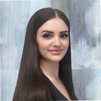 Heather Stopa's Instagram, Twitter & Facebook