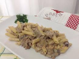 Pasta funghi e carne macinata. Pennette Gourmet Ai Funghi Trifolati Con Macinato E Panna Il Mestolo Dorato