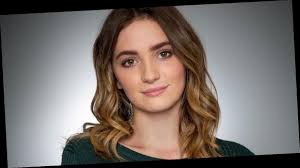 Gabby will do anything to get her claws into home farm, rosie bentham hints at just how far she'd go. Who Is Emmerdale S Gabby Thomas Actress Rosie Bentham Everything You Need To Know My Lifestyle Max