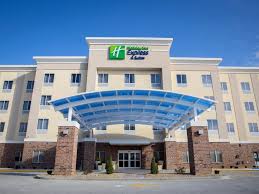 Stream swimming pool by ty on desktop and mobile. Preisgunstige Holiday Inn Express Hotels Von Ihg In Edwardsville