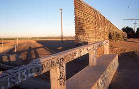 Arizona development contractors make use of. The U S Mexico Border Fence A Few Miles South Of Yuma Arizona And The Scene Of At Least One Illegal Border Crossing In January Yuma Baja California Mexico
