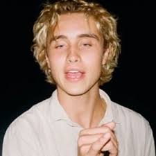 Alex House (@rockinhouseprod)