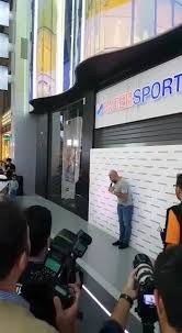 In 1924, la hutte company, scout equipment specialist and future intersport, was born. Safesize The Spectacular Intersport Kuwait Opening Facebook