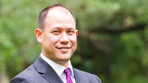 Los Angeles Advisor Manages $2.9 Billion For Clients At The Firm Where She  Was An Intern A Decade Ago