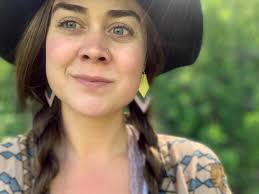 The craftpeople's commitments: the artistic community welcomes the next  decade