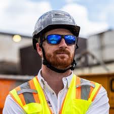 Kyle Setzer's Instagram, Twitter & Facebook