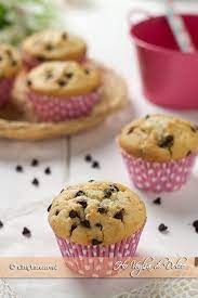 Soffice e gustoso con gocce di cioccolato. Muffin Con Gocce Di Cioccolato