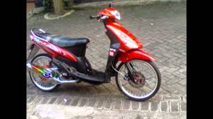 Itung aja sendiru hehe, yang jelas buat yang mencari inspirasi modifikasi honda vario 150 kini bisa tahu apa saja yang akan diubah dan berapa perkiraan. Modifikasi Motor Drag Mio Soul Pake Jari2 Modifikasi Motor Terbaru 2021