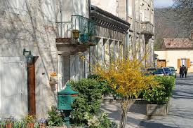 The walk begins in the famous maison romane which now houses a museum. St Antonin Noble Val Information France