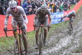 Mathieu van der poel heeft zich voor de tweede keer in zijn carrière tot wereldkampioen veldrijden gekroond. Van Der Poel Gets Emphatic Win At 2018 World Cup Namur Report